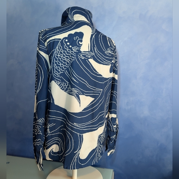 Asian Artist Inspired Navy and White Fish Print Blouse - Picture 4 of 6